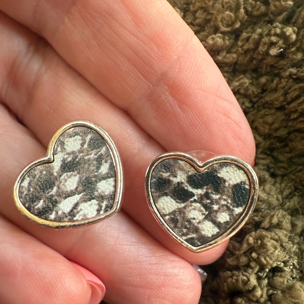 Park Lane “Bindi” Heart-Shaped Silver and Black Earrings Vegan Leather Studs